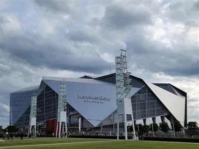 Mercedes-Benz Stadium: Architektúra, kapacita a história|Atlanta